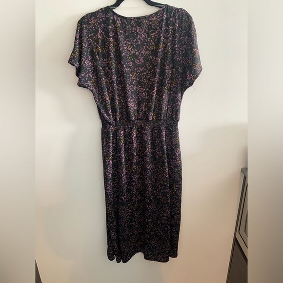 Summer dress - Picture 3 of 4